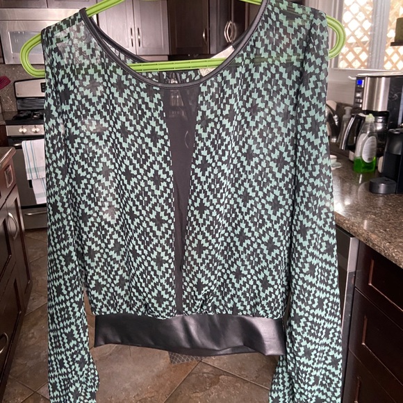 Dress up shirt - Picture 1 of 2